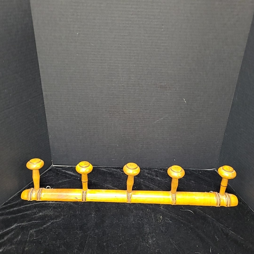 Coat/Hat Rack