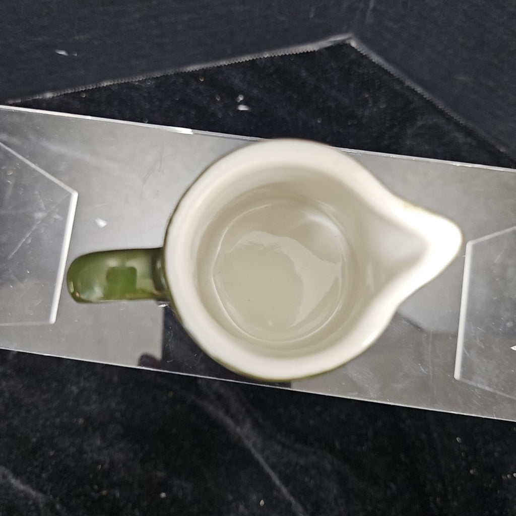 Hall Creamer