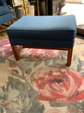 Hickory Manufac. Ottoman