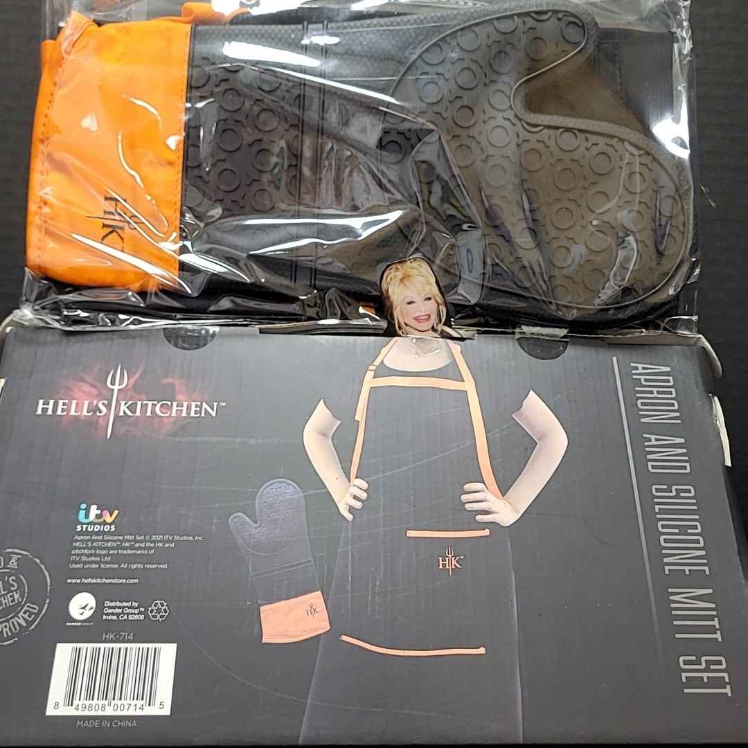 Hell's Kitchen Apron with Mitt