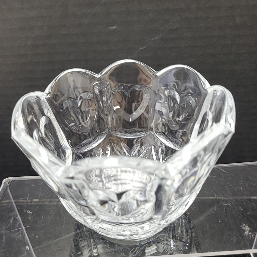 Fifth Avenue Nut Dish
