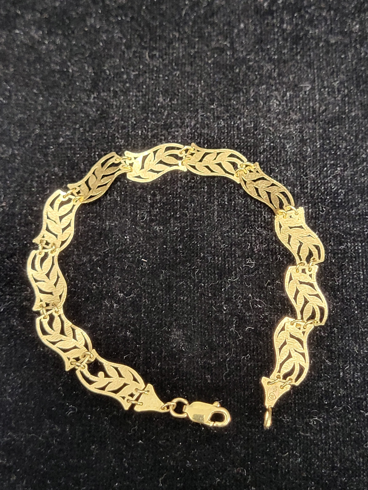 Bracelet