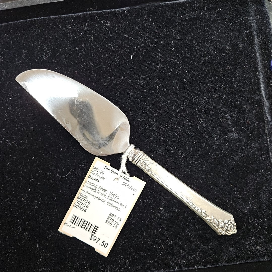 Oneida Pie Server