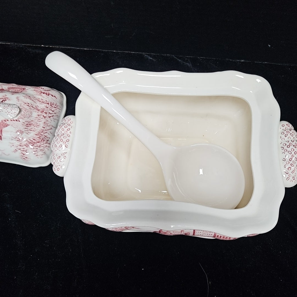Tureen