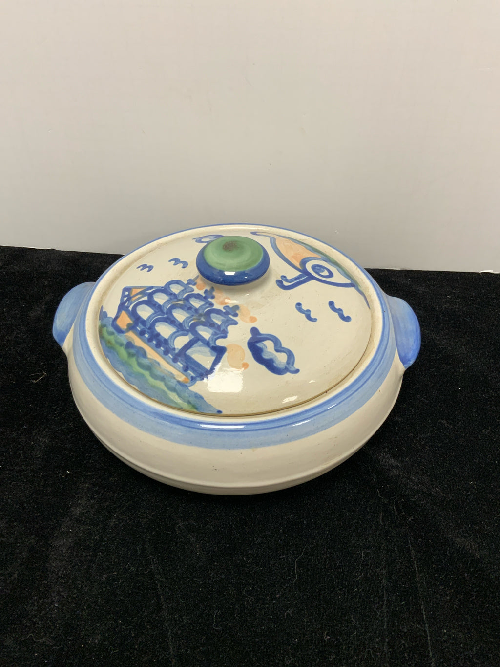 Hadley Lidded Casserole