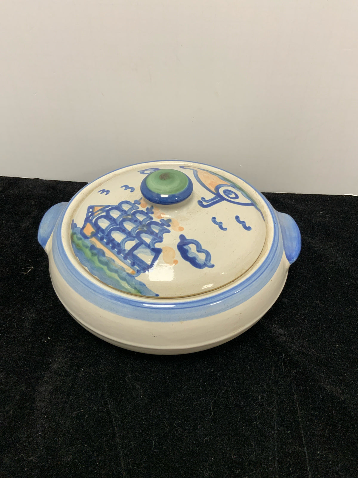 Hadley Lidded Casserole
