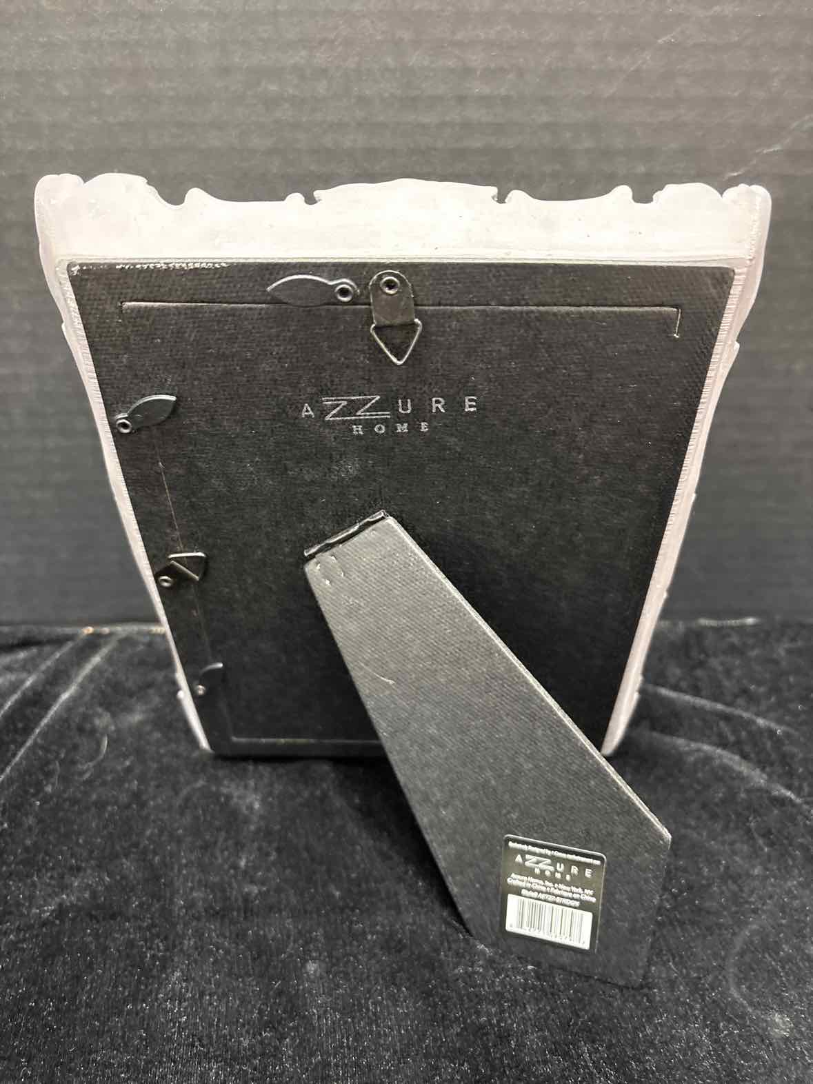 Azzure Home Frame