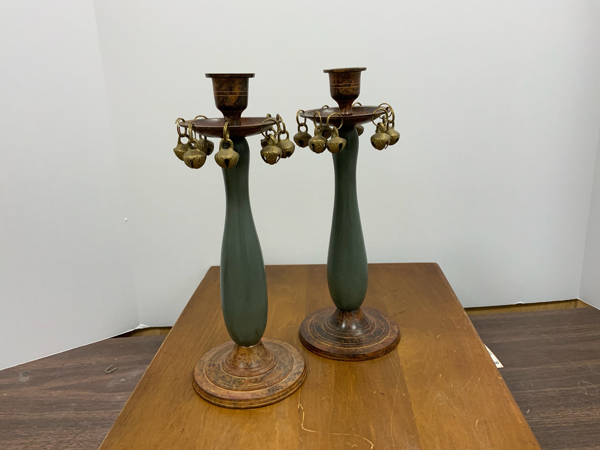 Silvestri Candlestick
