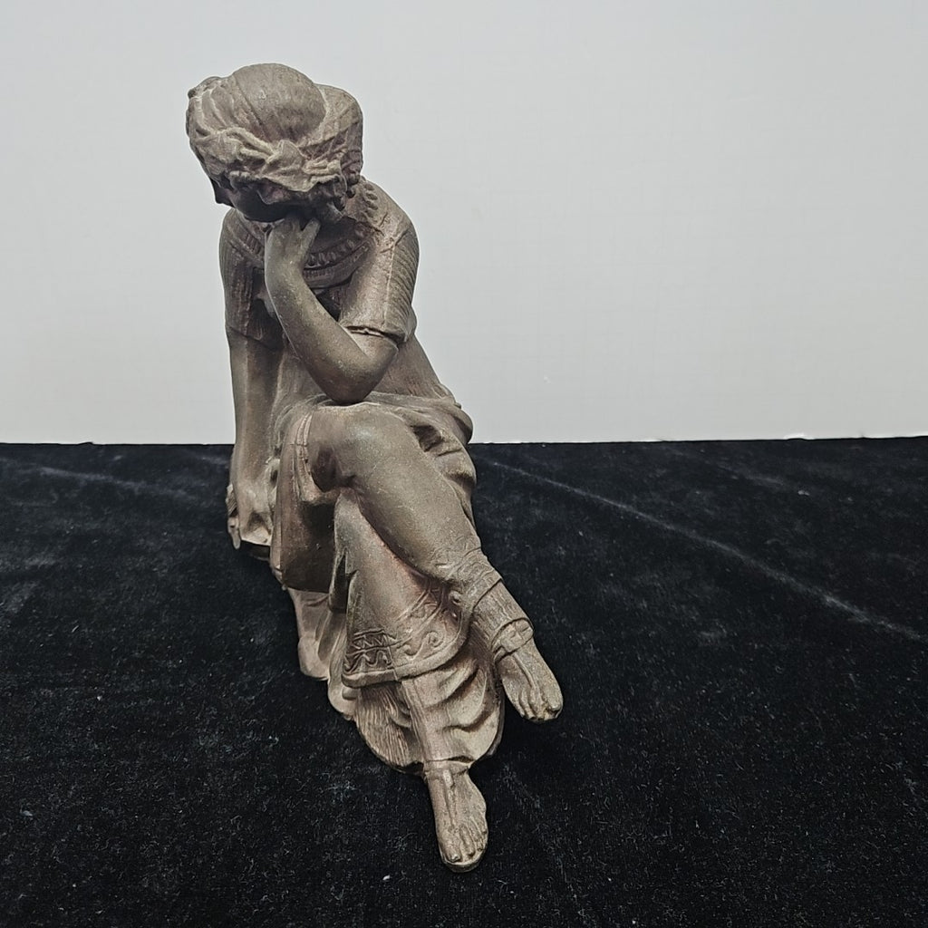 Statue