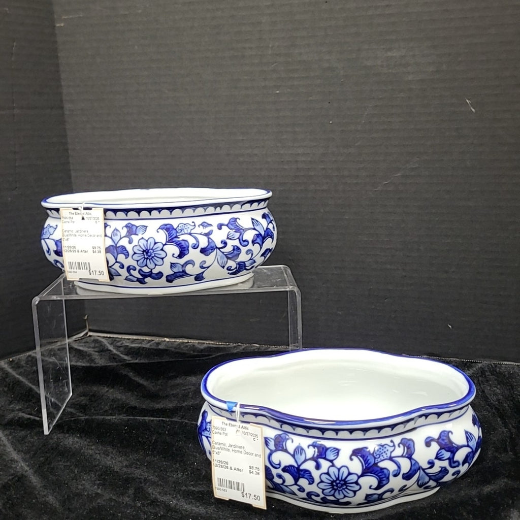 Cache Pot