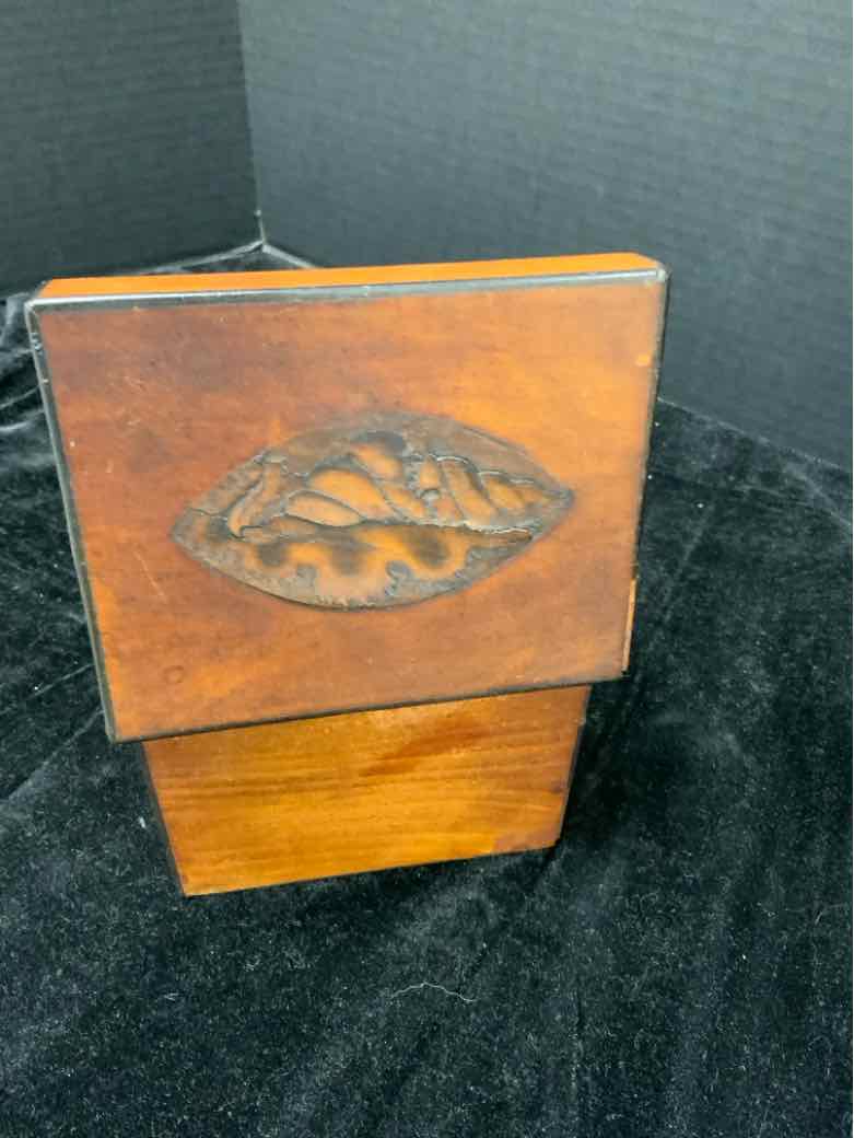Hinged Box