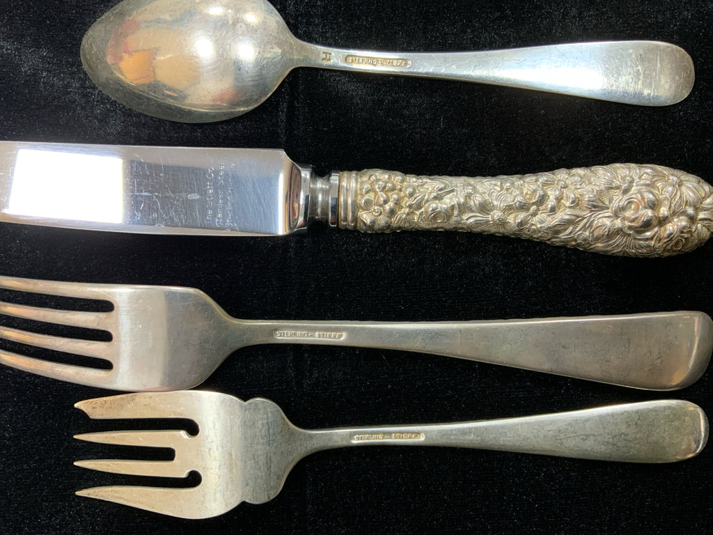 Stieff 4-Piece Place Setting