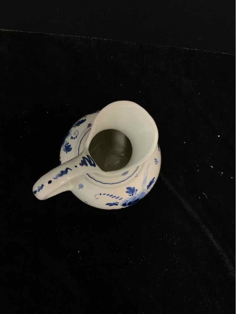 Delft Pitcher