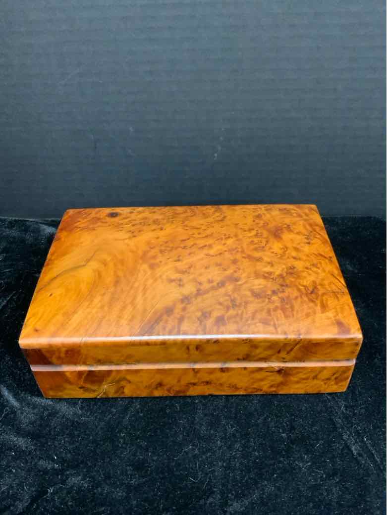 Hinged Box