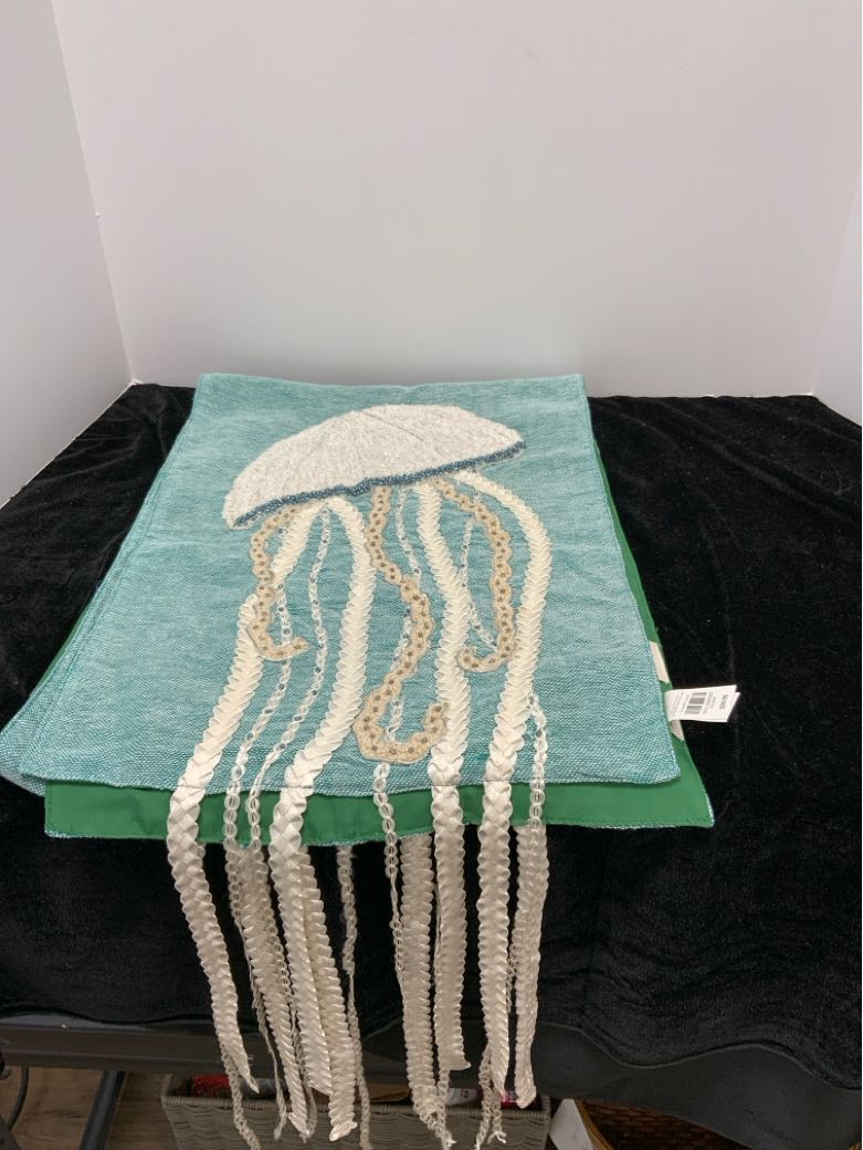 Pier 1 Table Runner