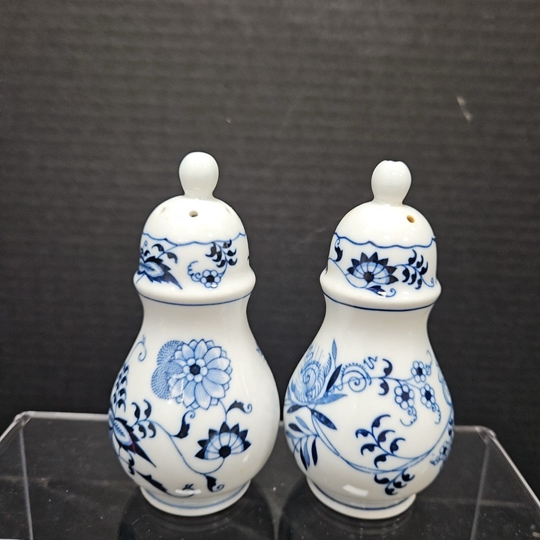 Blue Danube Salt & Pepper