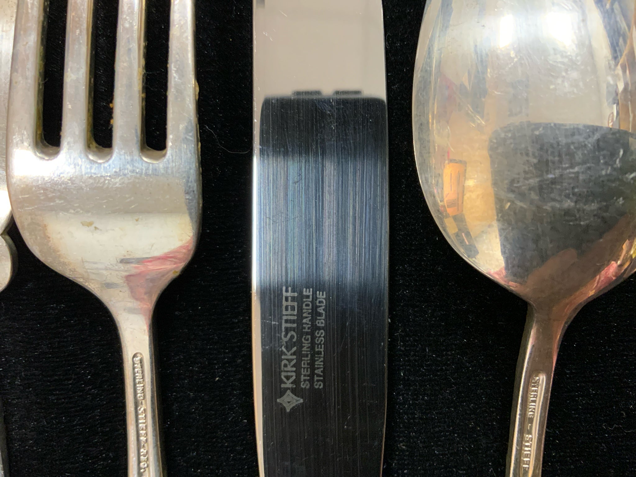 Stieff 5-Piece Place Setting