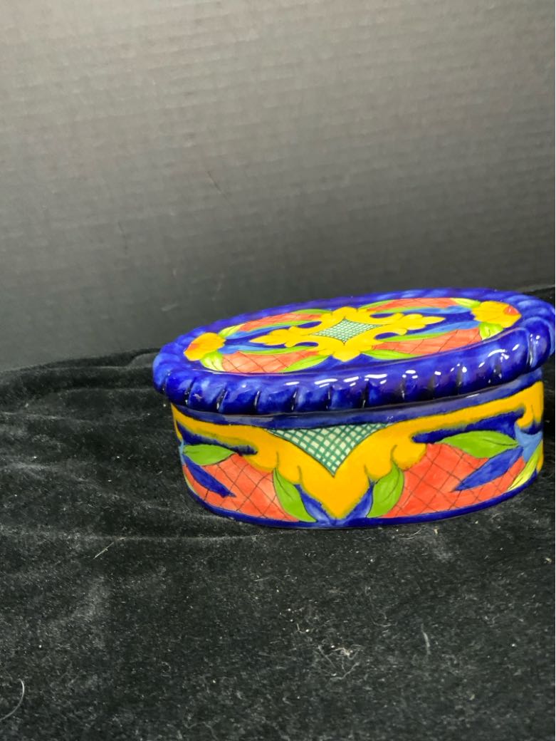 Artisan Lidded Box