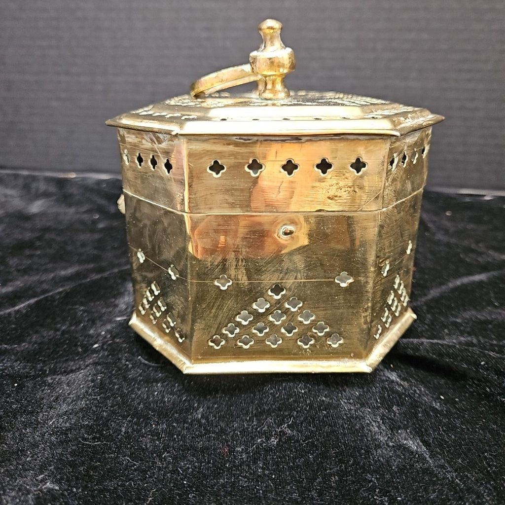 Cricket Box
