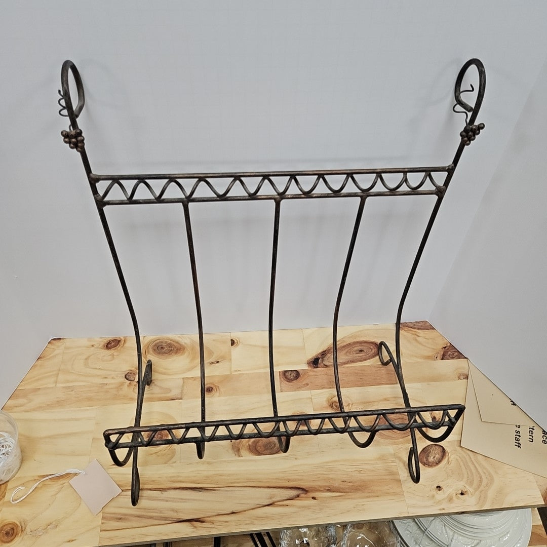 Magazine Rack