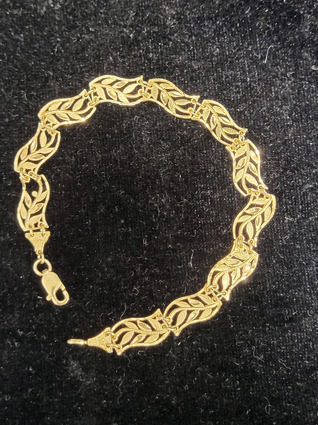 Bracelet