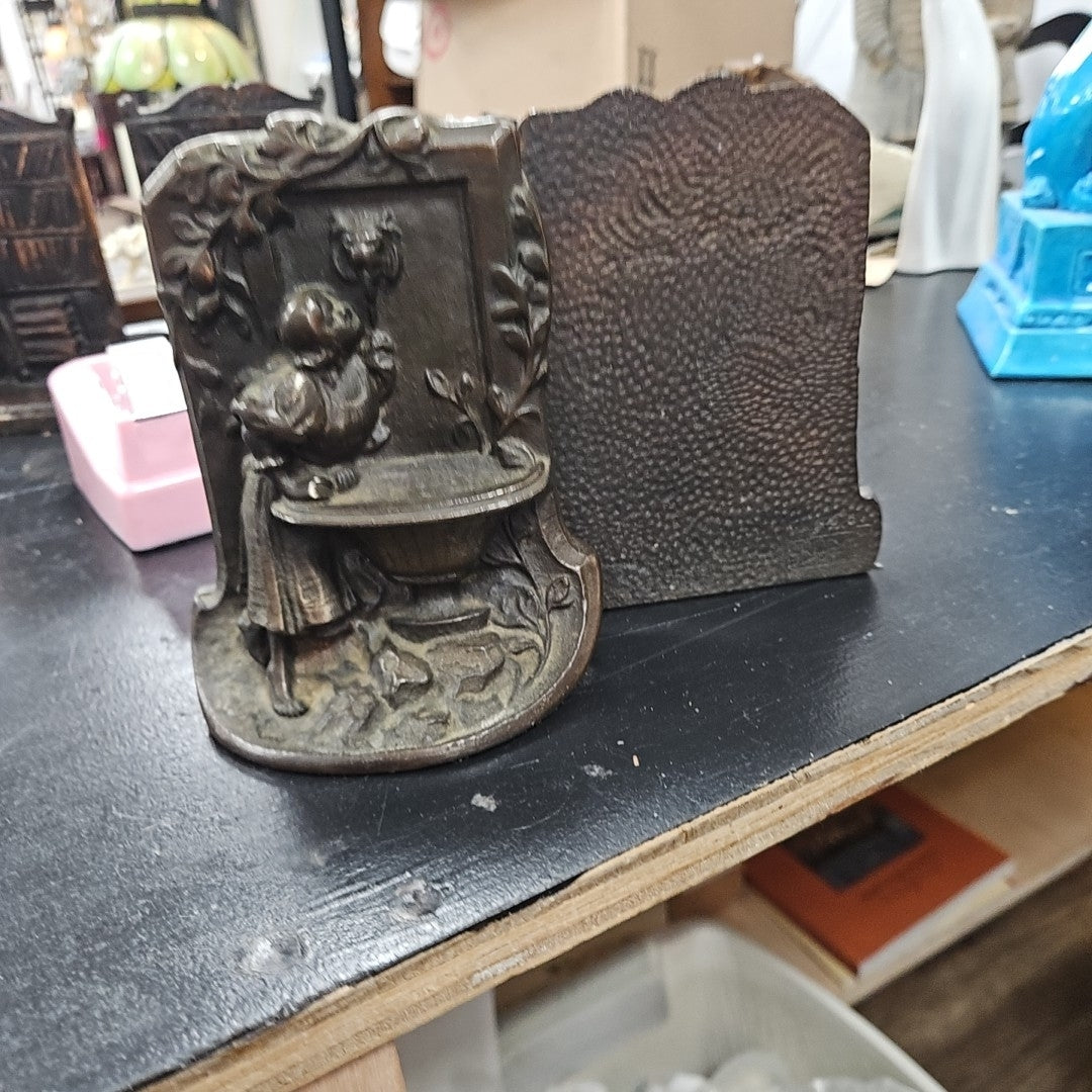 Bookend