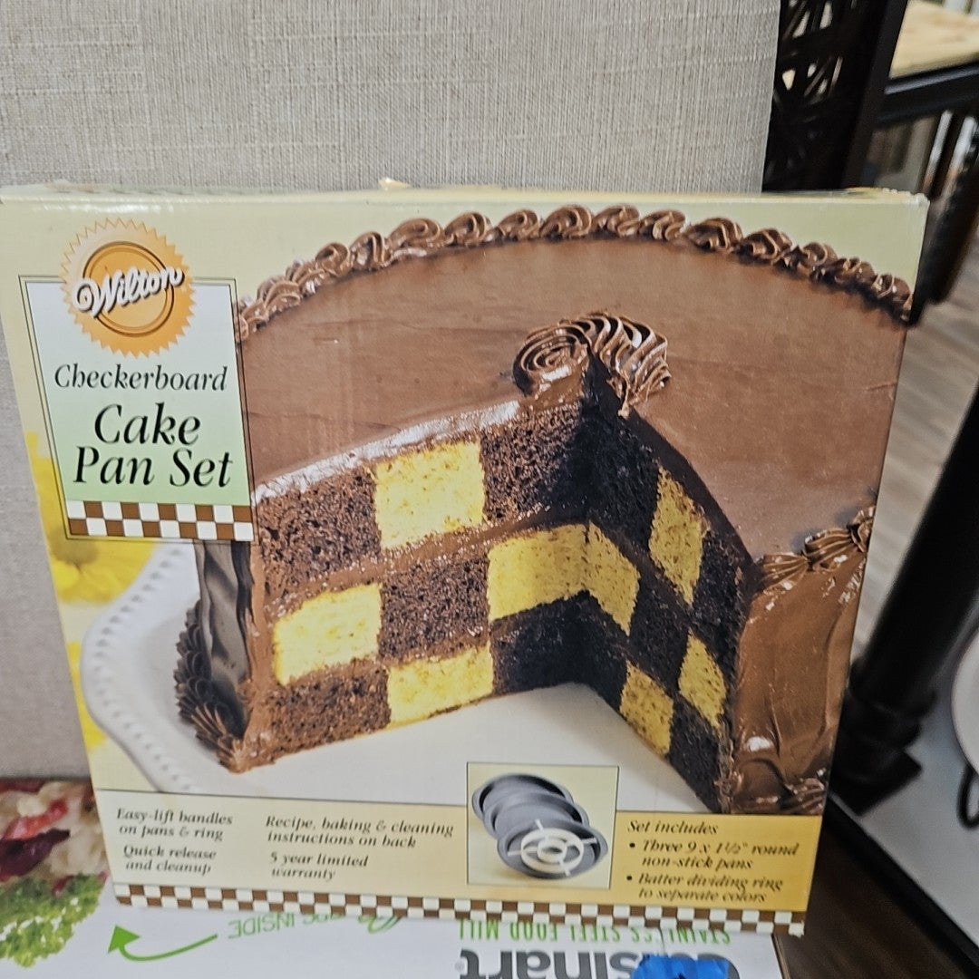 Wilton Cake Pan