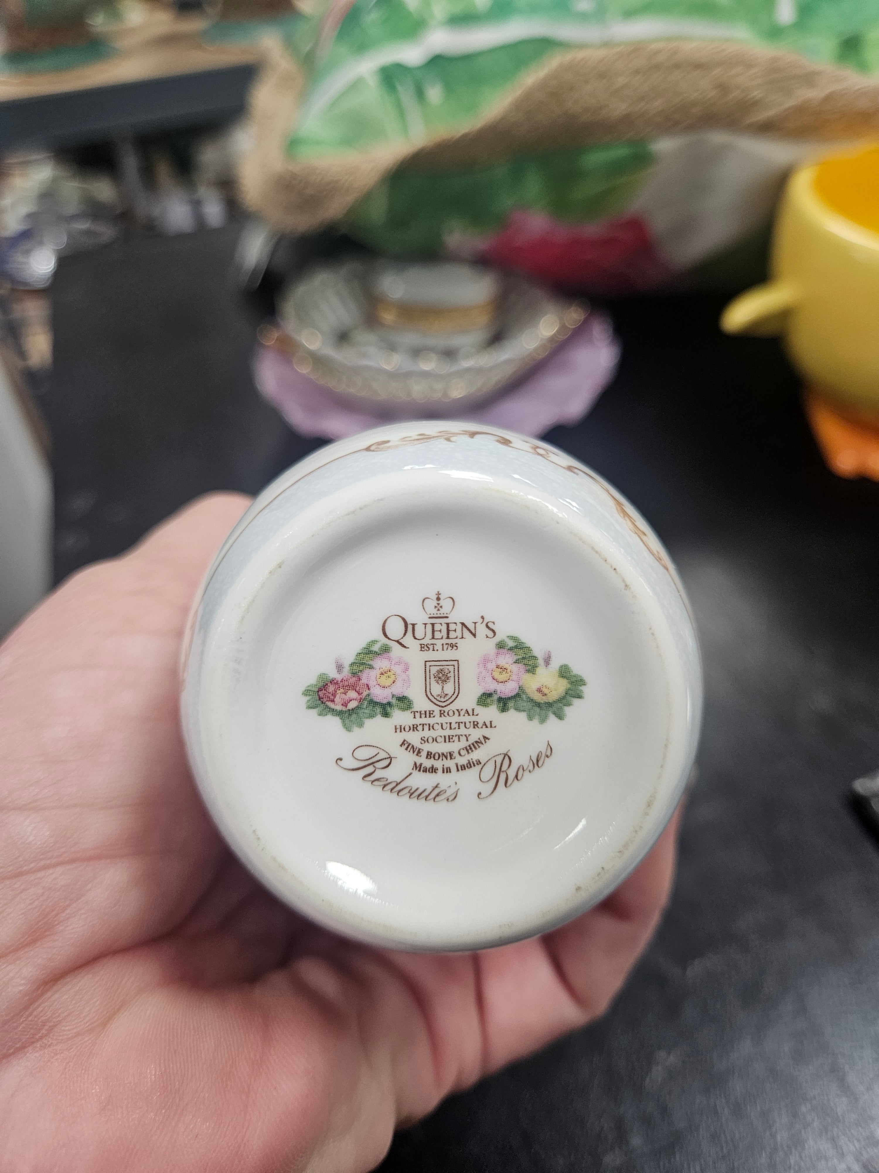 Queen Vase