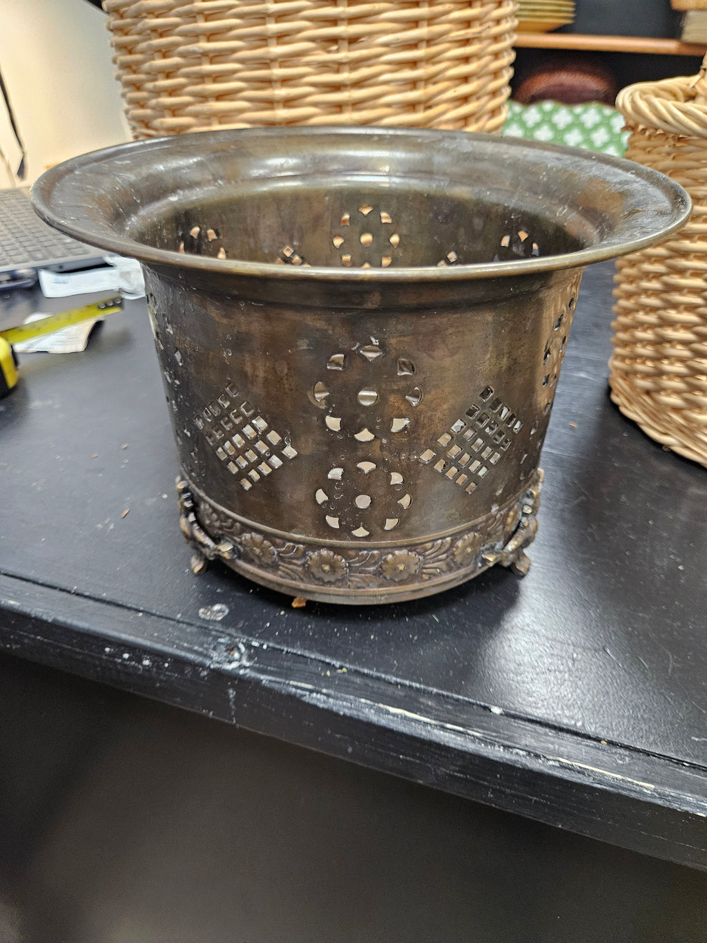 Cache Pot
