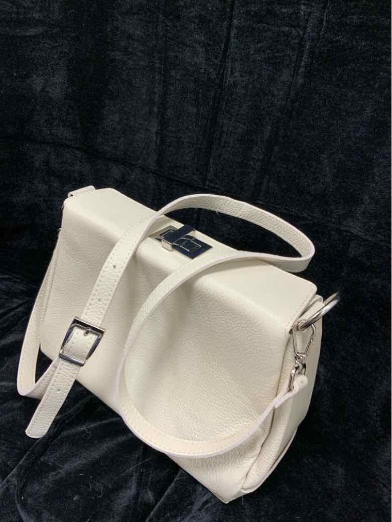Cuir Veritable Handbag