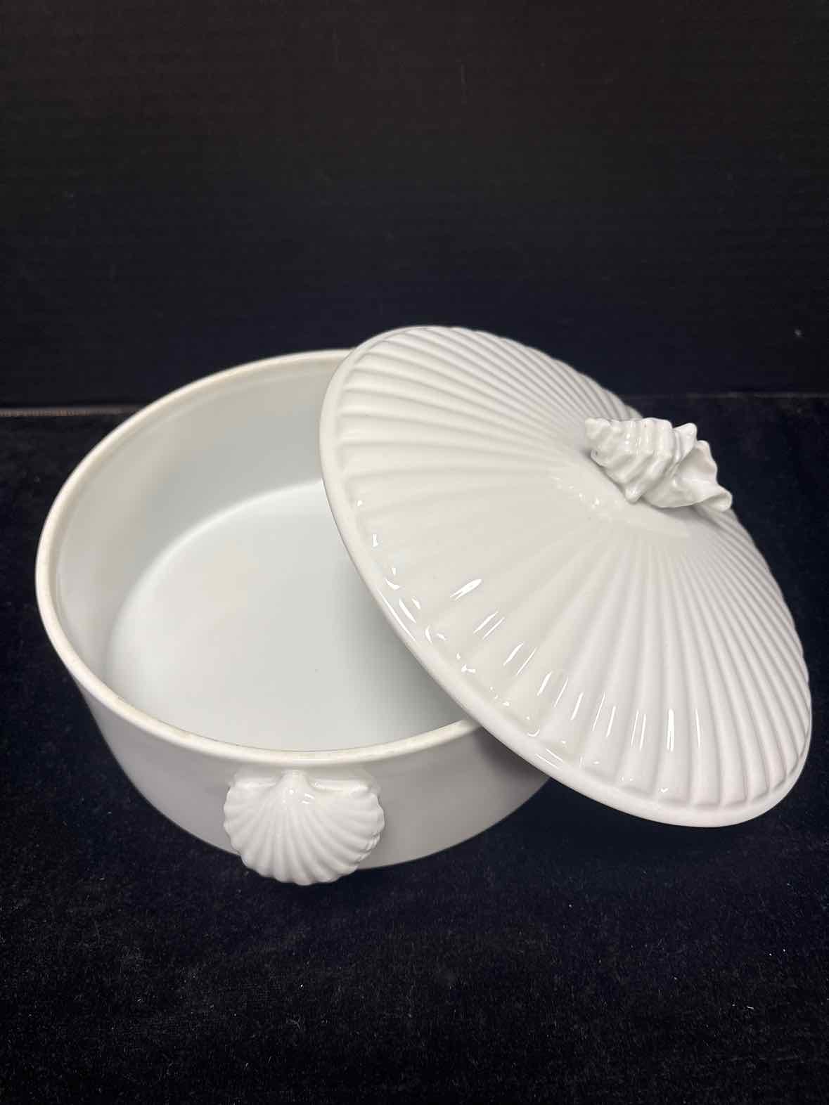 The Shafford Co. Lidded Casserole