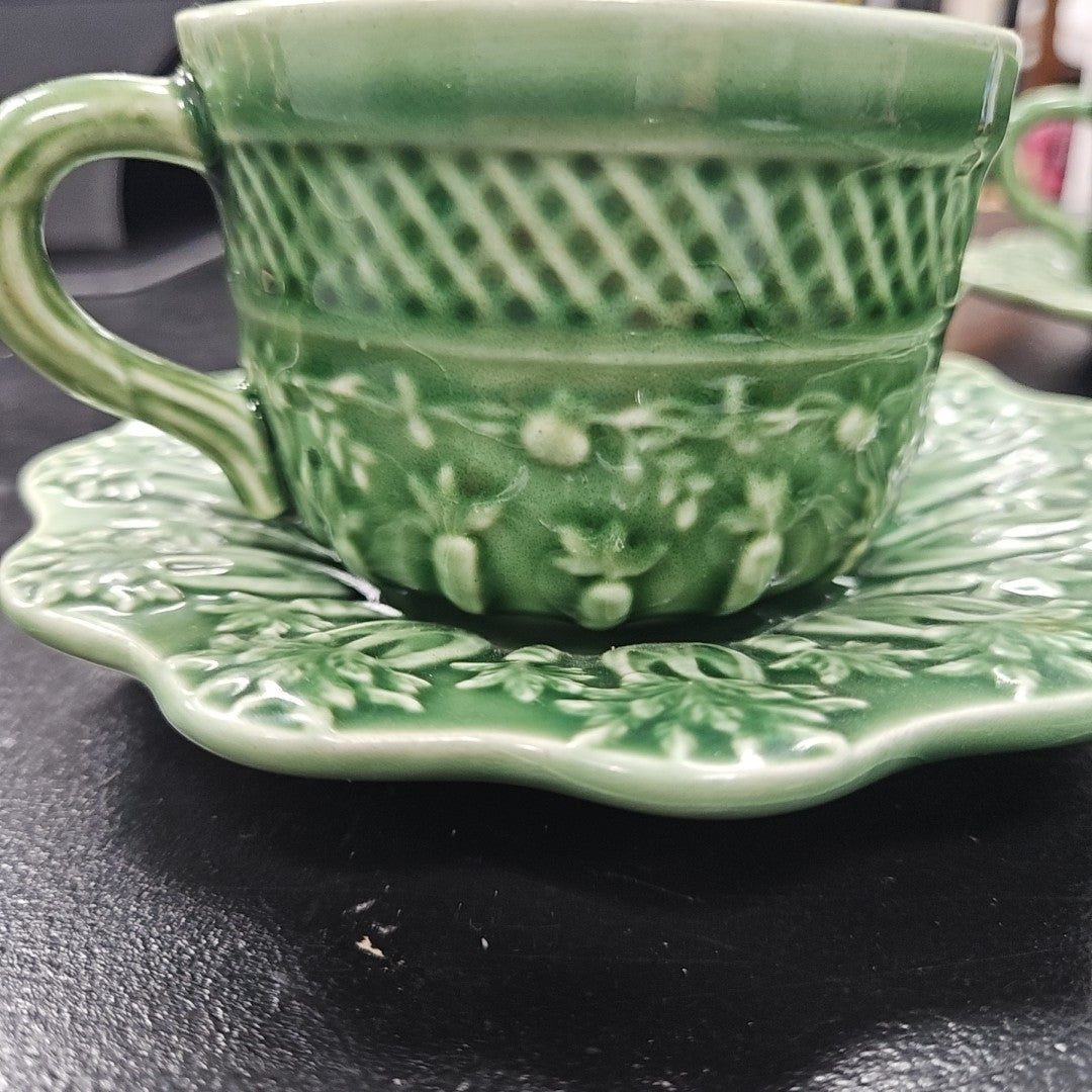 Bordallo Pinheiro Teacup/Saucer