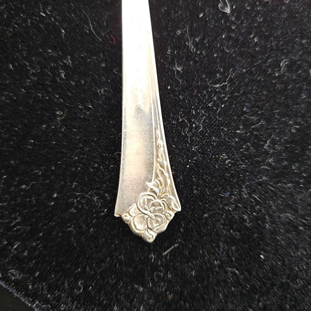 Oneida Butter Knife