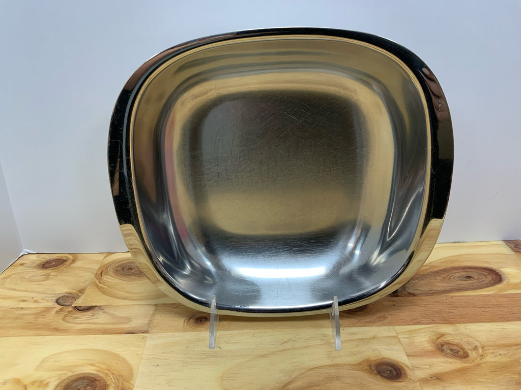 Tray