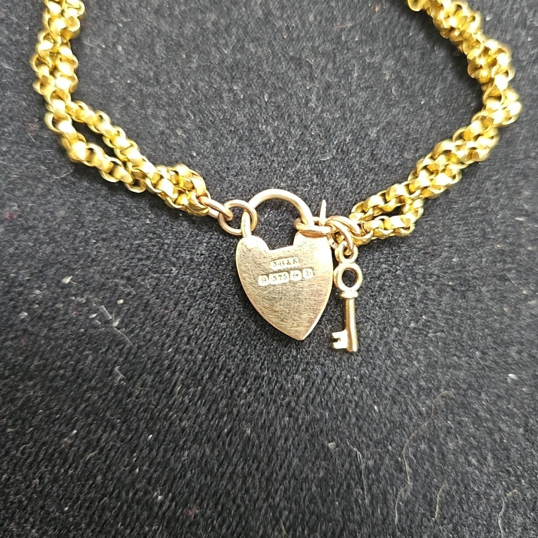 Bracelet
