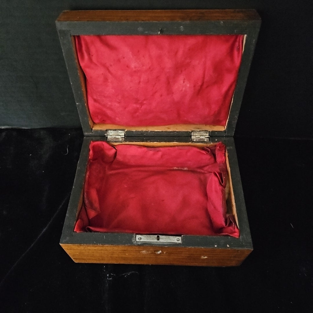 Hinged Box