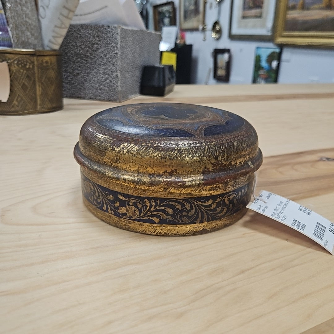 Lidded Box