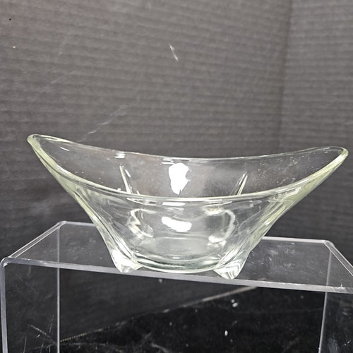 Anchor Hocking Nut Bowl