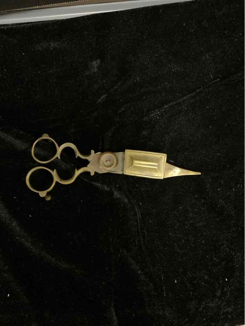 Wick Trimmer
