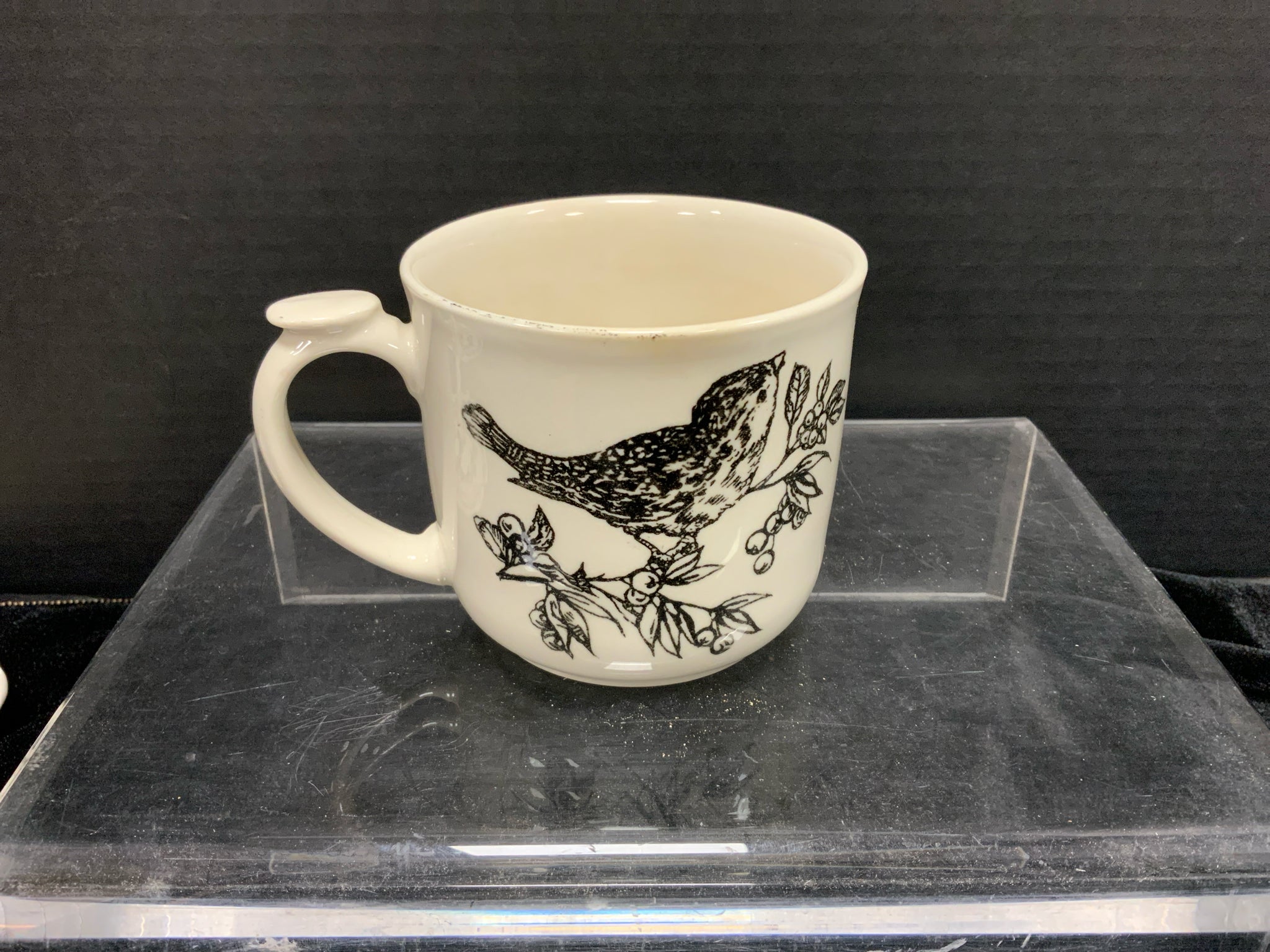 Andrea by Sadek Lidded Cup