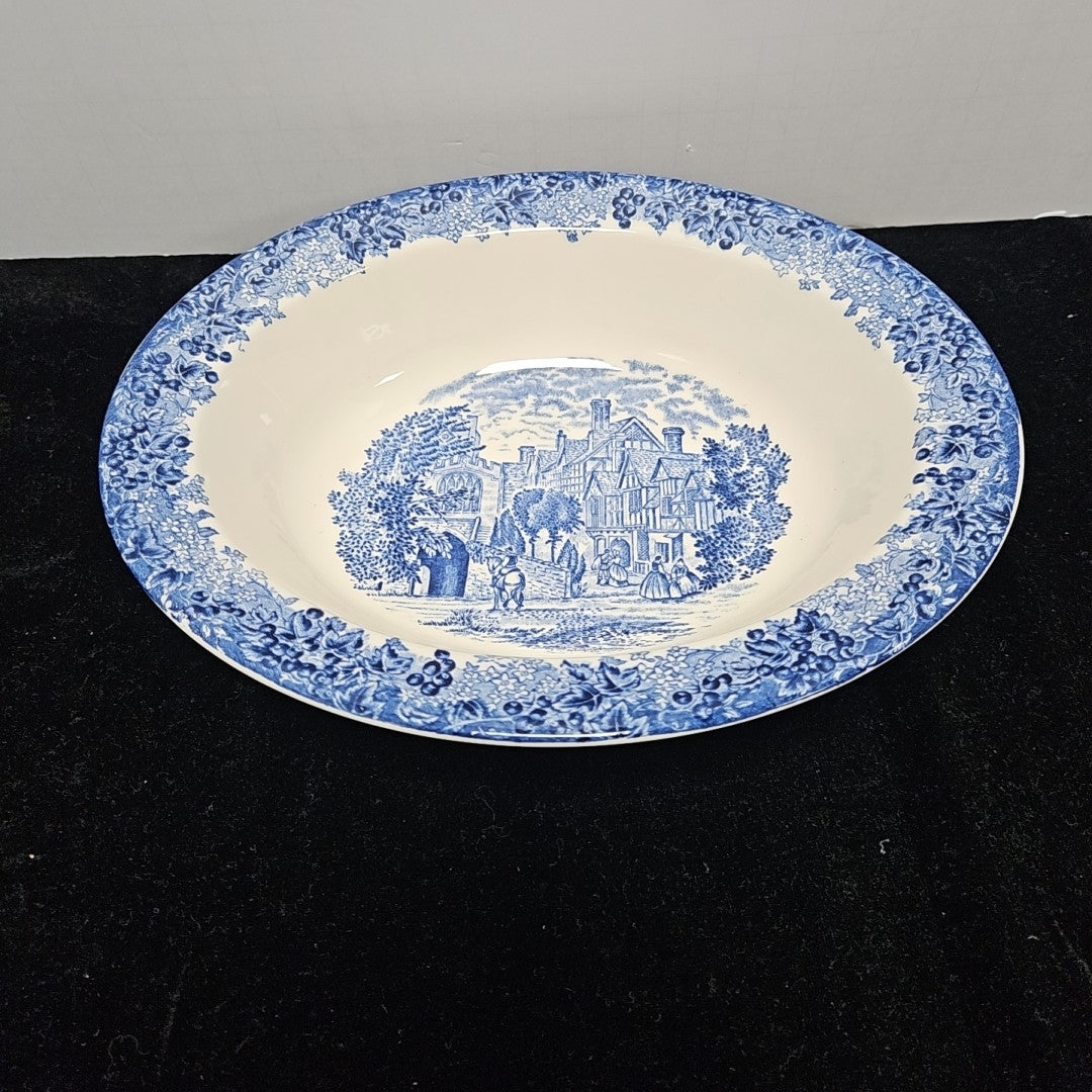Wedgwood Serving Bowl