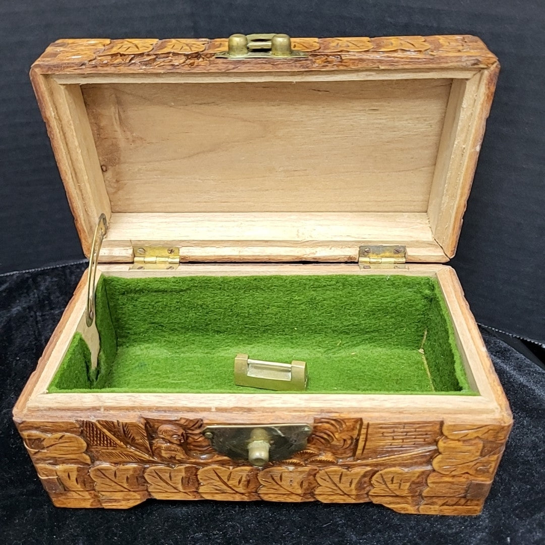 Hinged Box