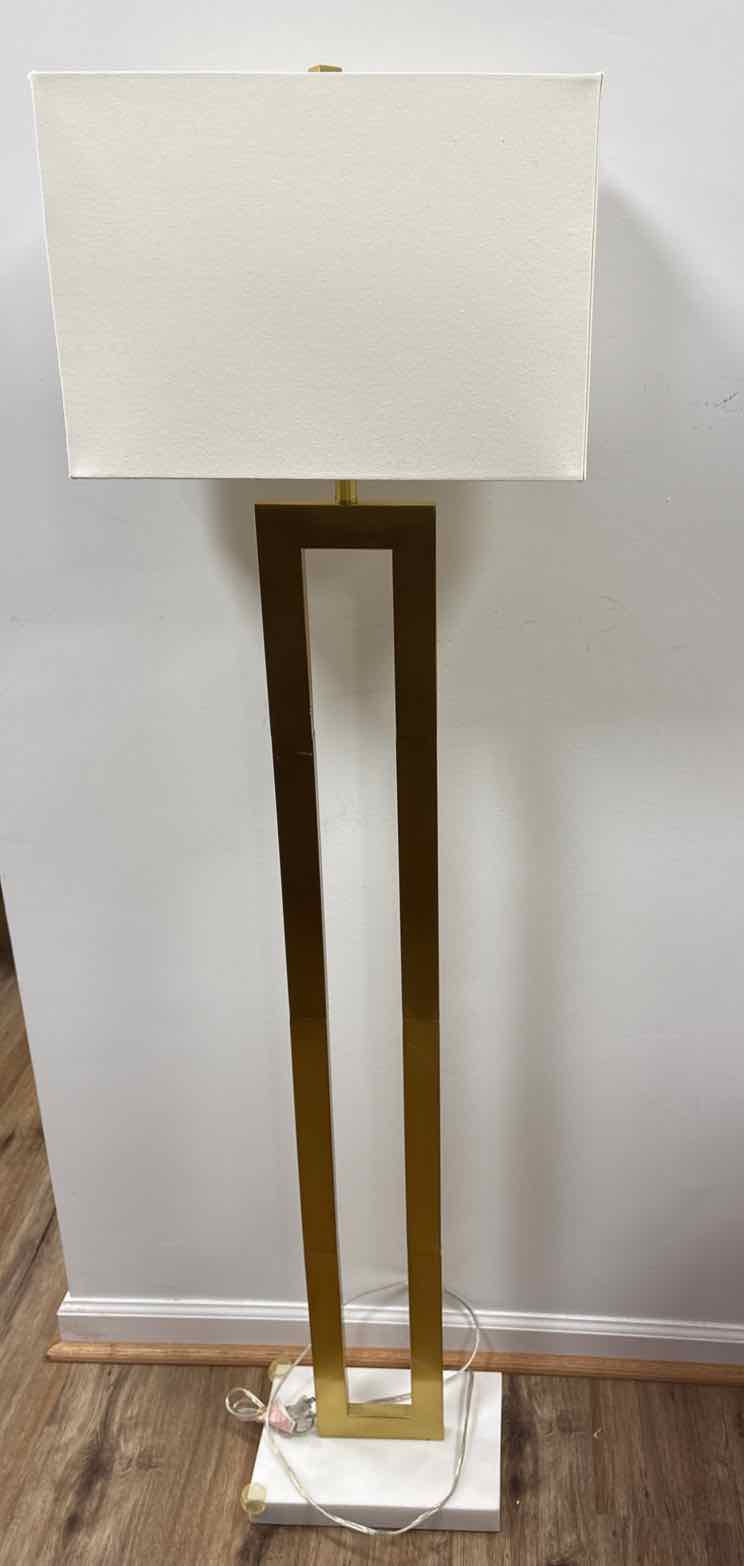 Weston Floor Lamp w/shade