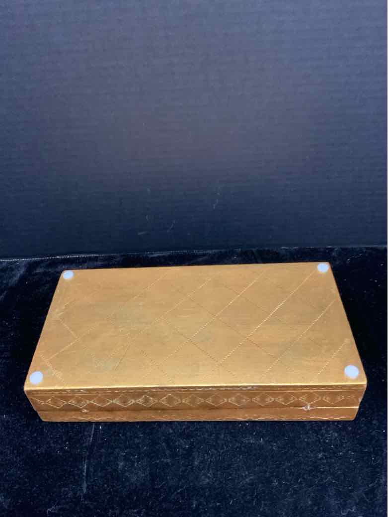 Hinged Box