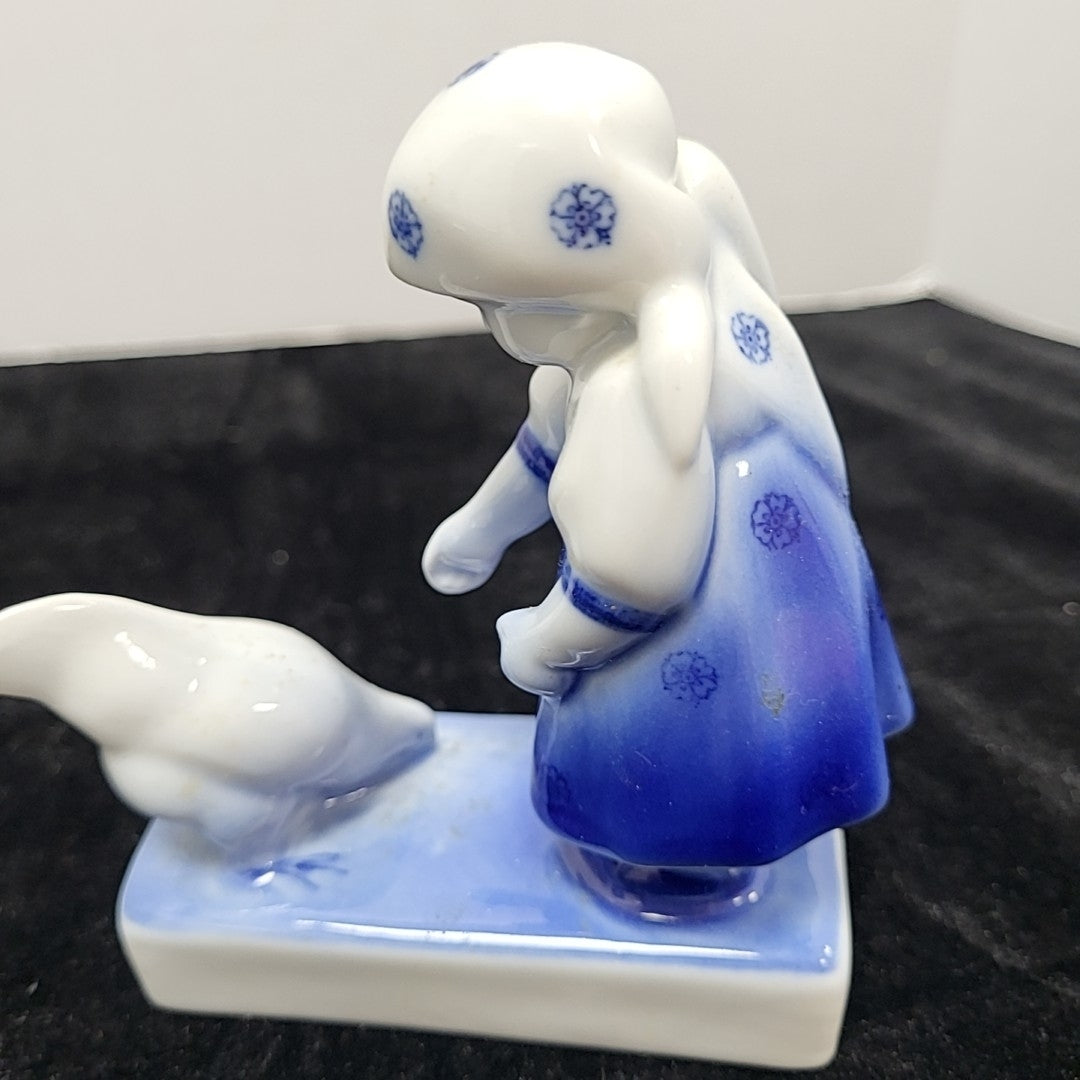 Zsolnay Figurine