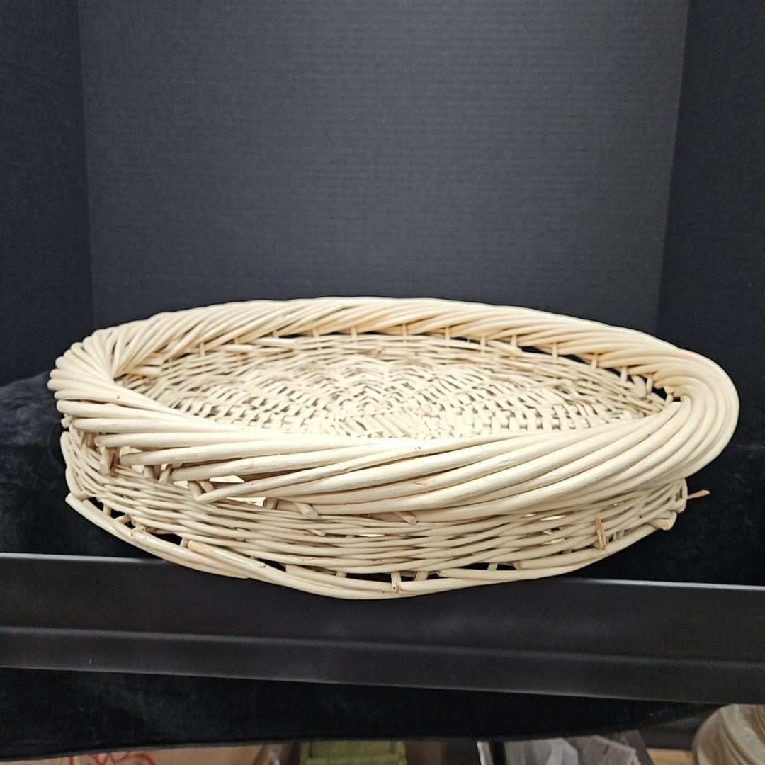 Tray