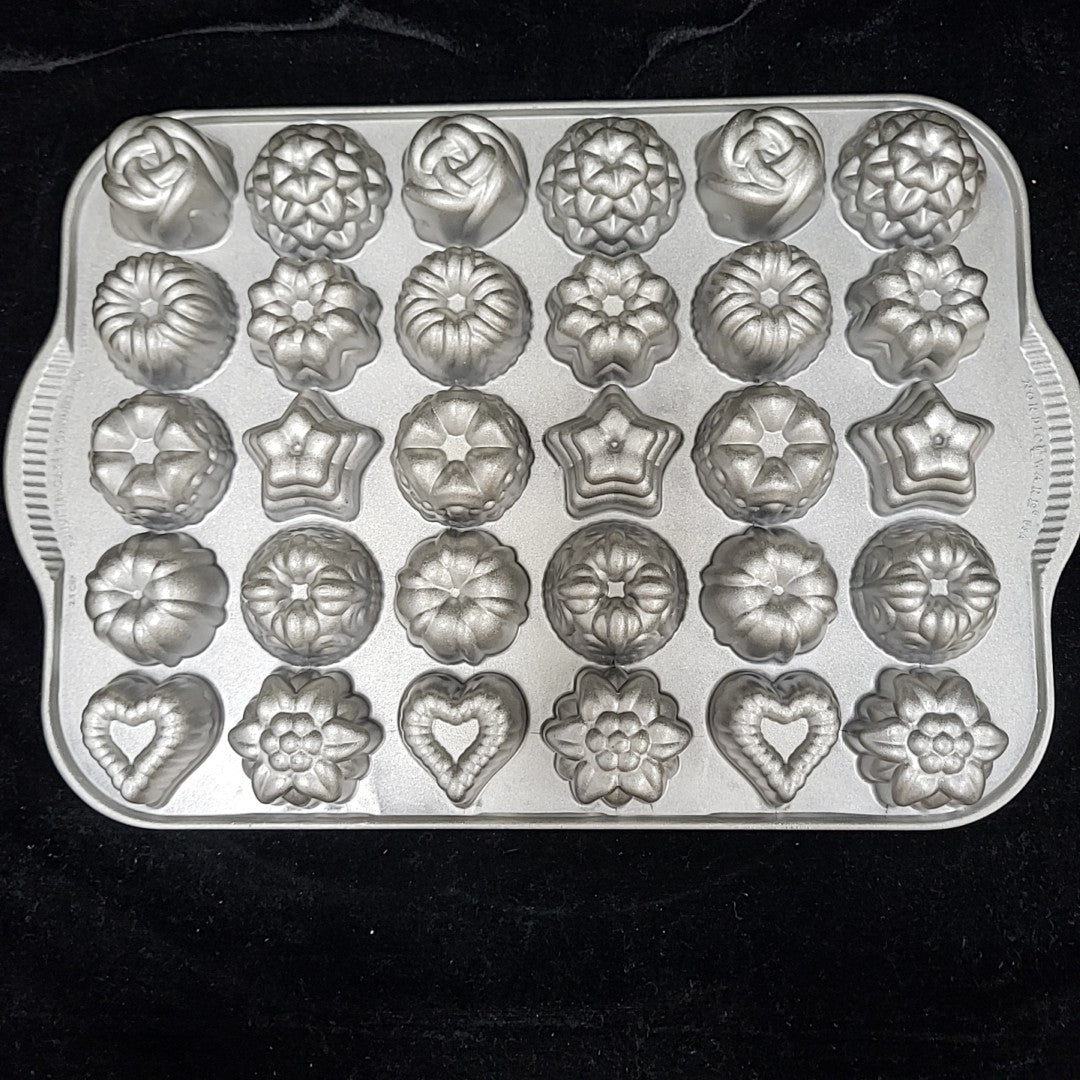 Nordic Ware Cake Pan