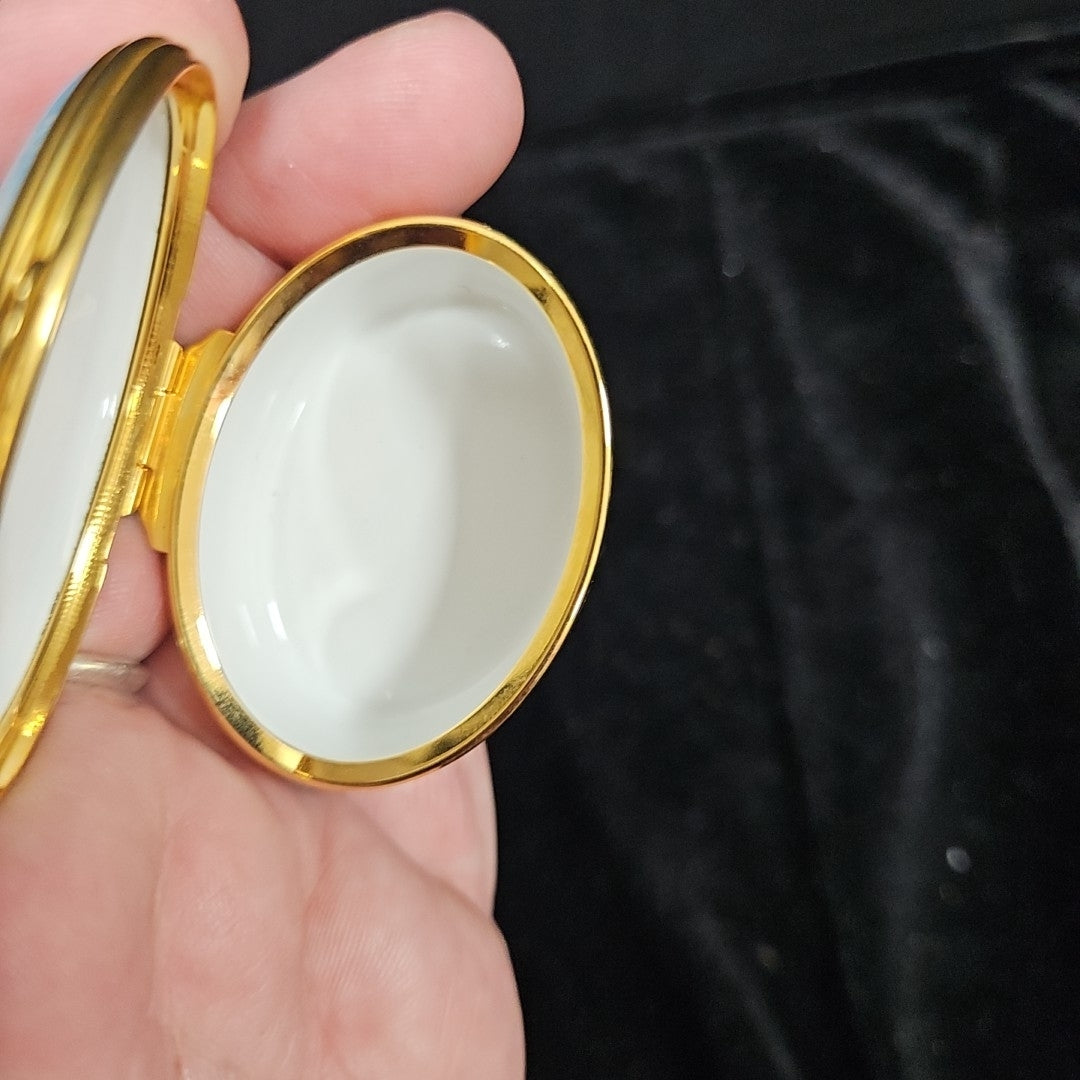 Halcyon Days Pill Box