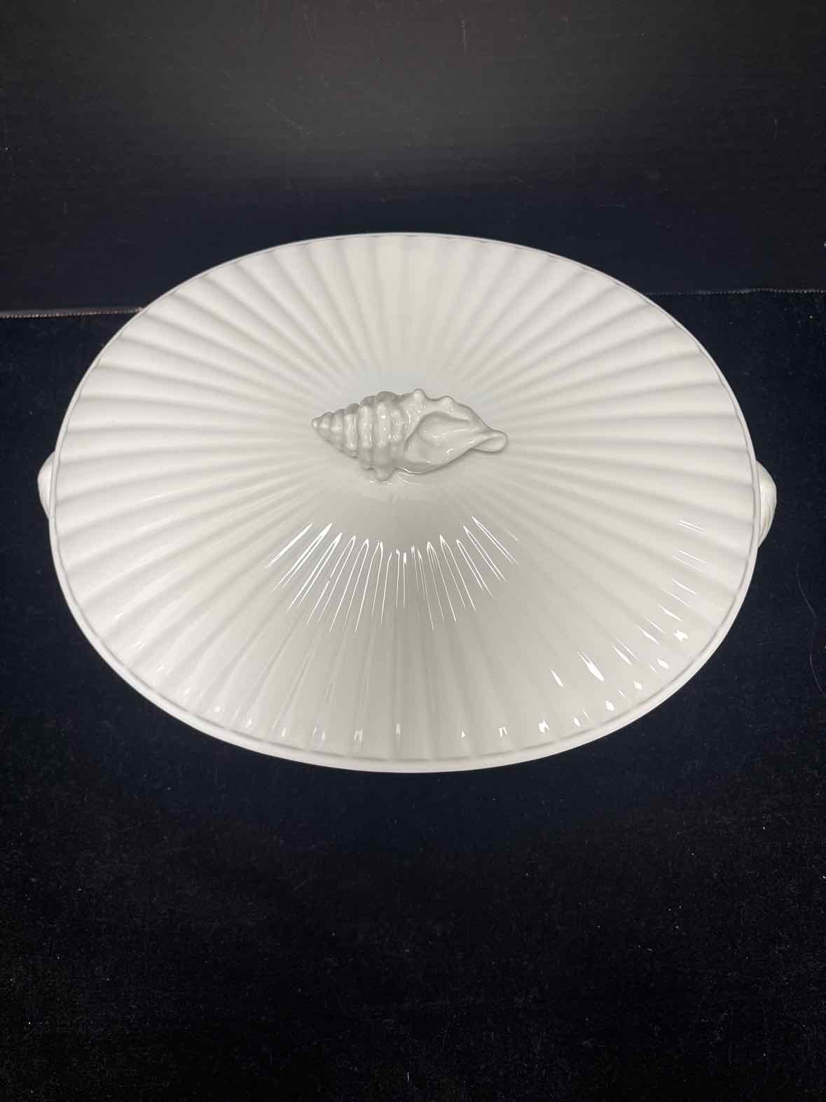 The Shafford Co. Lidded Casserole
