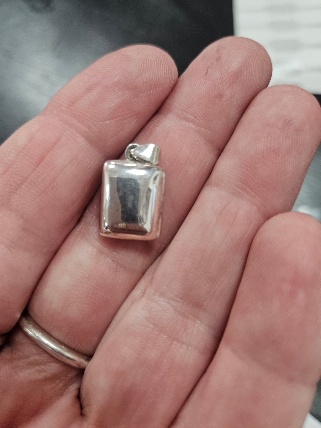 Pendant